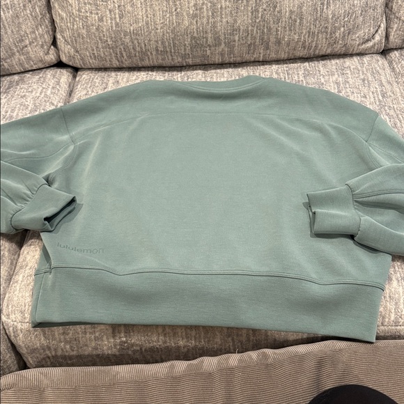 Lululemon Softstream Oversized Cropped Pullover - Picture 2 of 3